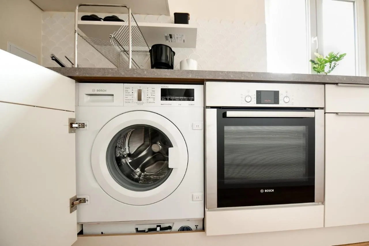 The Dream Apartment - Near Radisson Hotel Bucarest