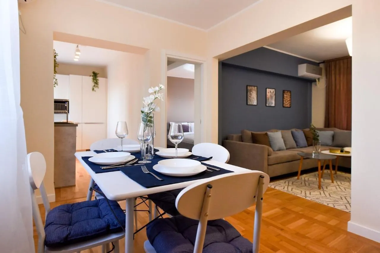 The Dream Apartment - Near Radisson Hotel Bucarest Romania