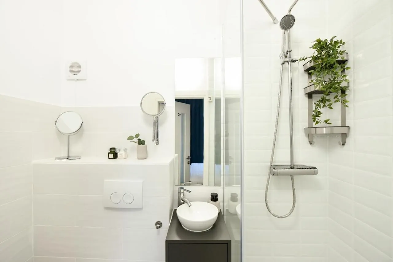 The Dream Apartment - Near Radisson Hotel Bukarest 0*,