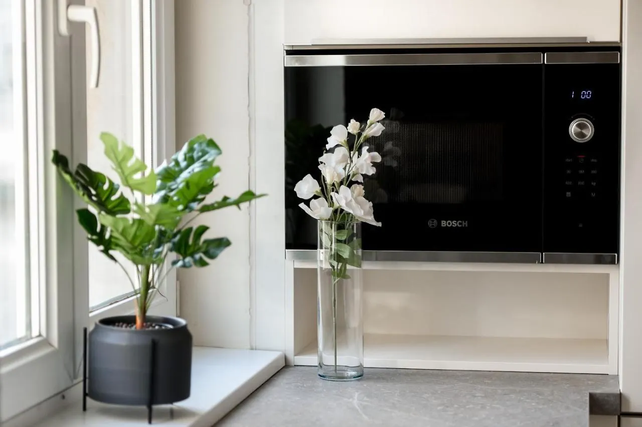 The Dream Apartment - Near Radisson Hotel Bucarest